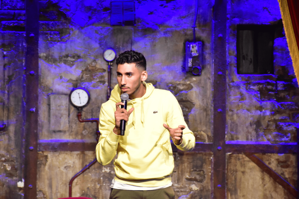 La DebJam au Jamel Comedy Club, scène ouverte dédiée à la découverte des humoristes de demain.